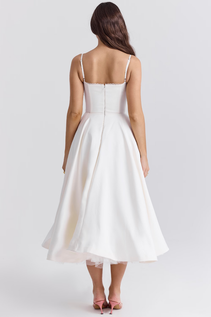 Abito Royale con Corsetto e Gonna in Tulle