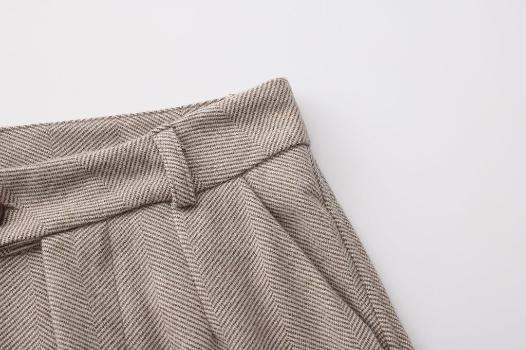 Pantaloni in Tweed a Spina di Pesce
