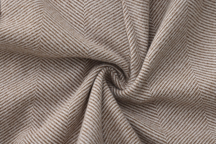 Pantaloni in Tweed a Spina di Pesce