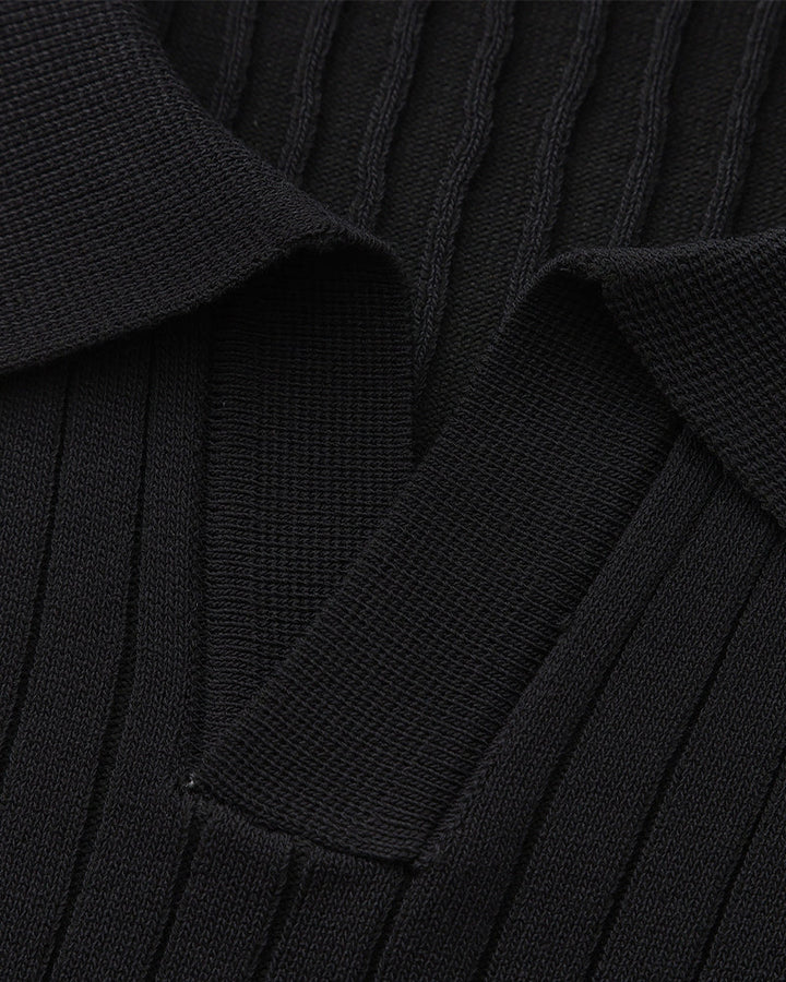 Polo a Maglia a Costine con Scollo Aperto