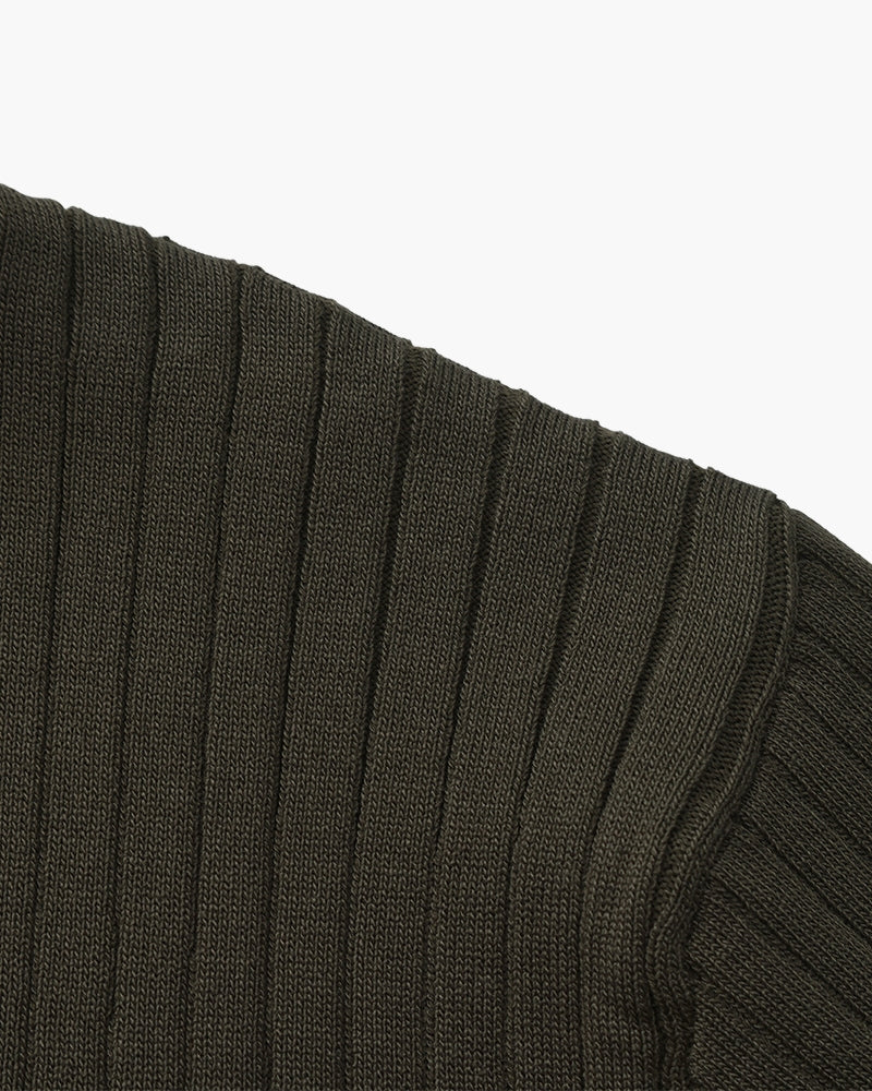 Polo a Maglia a Costine con Scollo Aperto