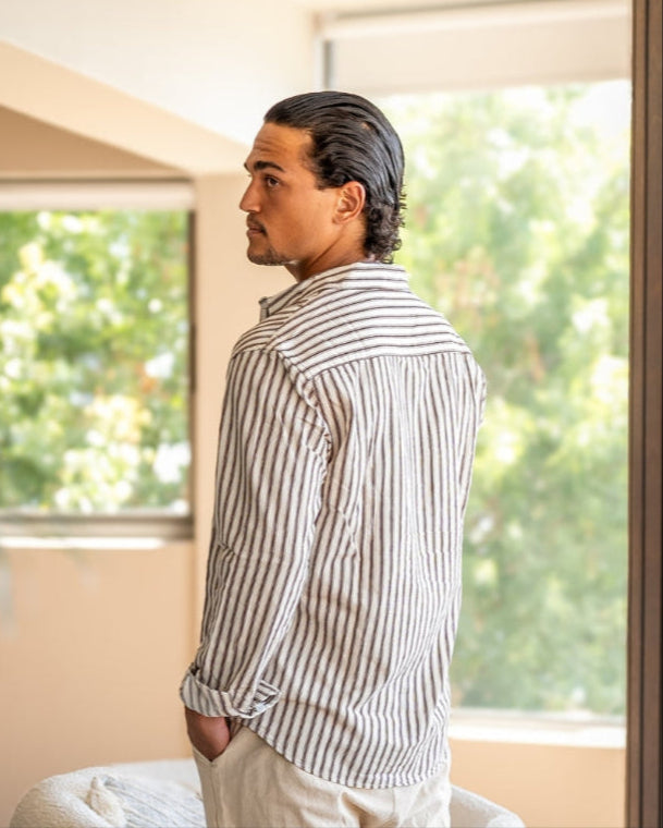 Camicia a Righe Verticali a Manica Lunga