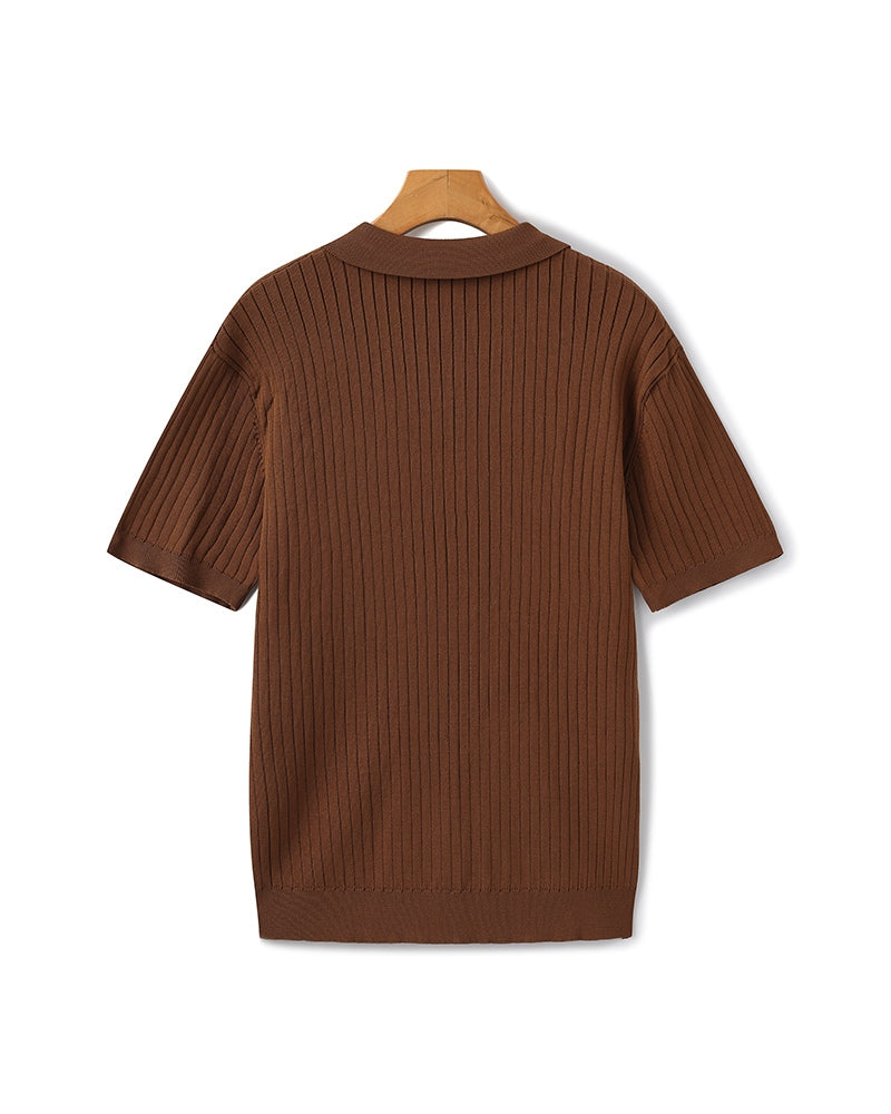 Polo a Maglia a Costine con Scollo Aperto