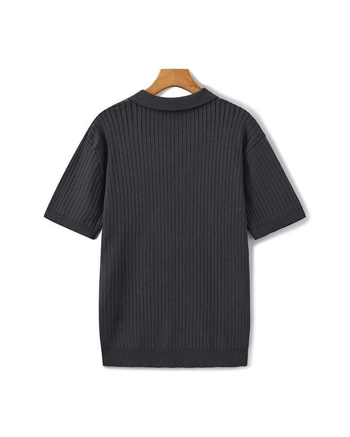 Polo a Maglia a Costine con Scollo Aperto