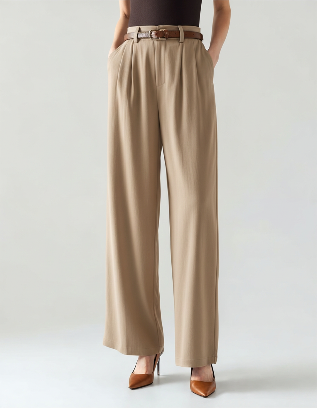 Pantaloni a Gamba Larga con Pieghe
