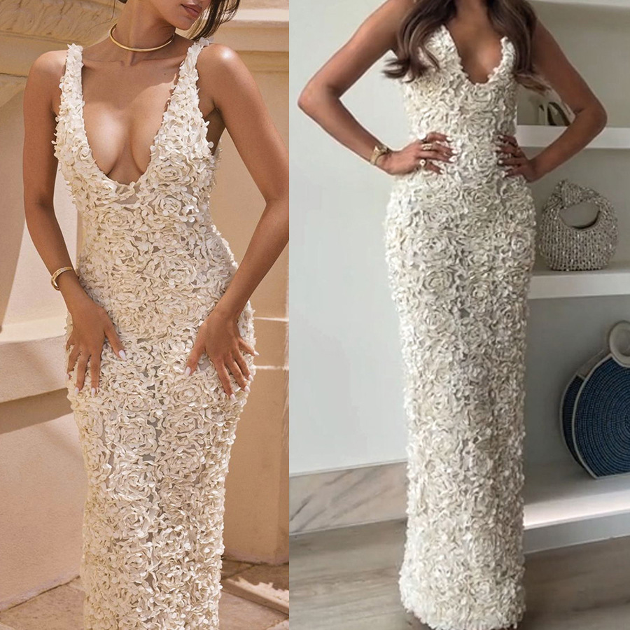 Abito Midi in Pizzo Floreale con Scollo a V