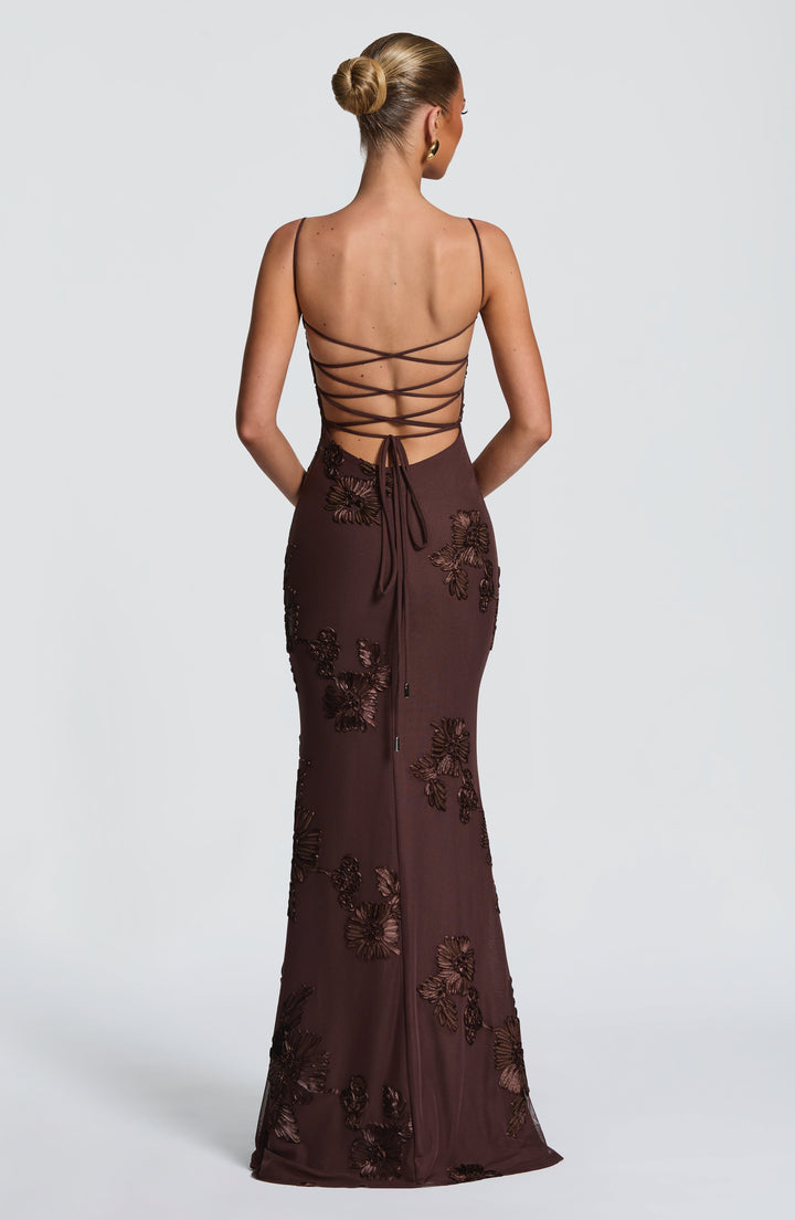 Abito Maxi con Ricami Floreali e Bretelle Sottili
